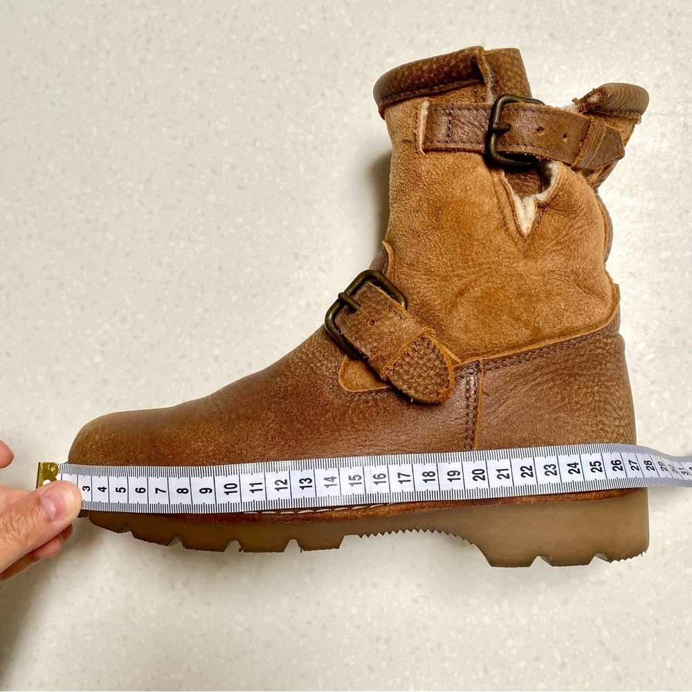 Rare ROOTS shearling TRIBE winter boots w cabin cottage farmhouse vibe - Picture 15 of 16